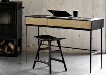 Bureau en chêne Blackbird - ETHNICRAFT