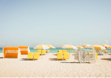 Poster Miami Beach - Fauteuils jaunes 50x70 - DAVID & DAVID