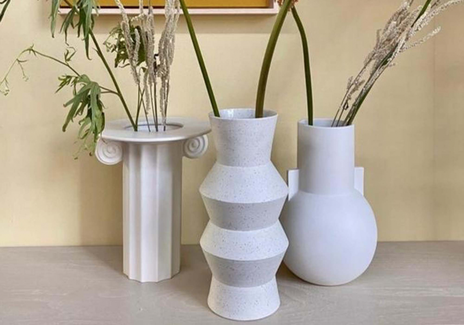 Vase matt white S