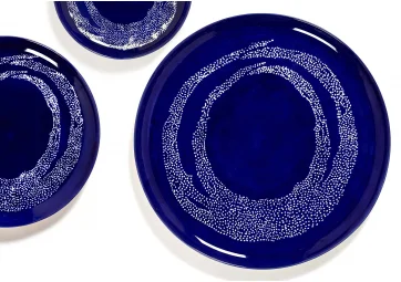 Assiette de service lapis lazuli dots blanc Feast Ottolenghi - SERAX