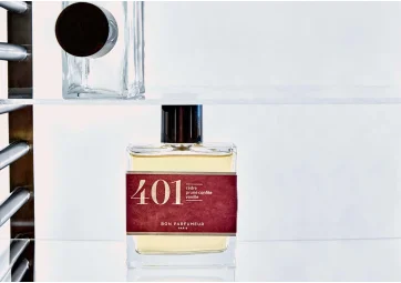 Parfum 401 Cèdre Prune confite Vanille 30ml - BON PARFUMEUR