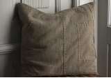 Coussin Darn taupe 50x50 - FERM LIVING