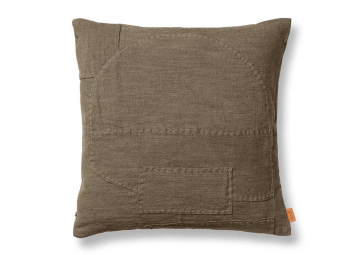 Coussin Darn taupe 50x50 - FERM LIVING