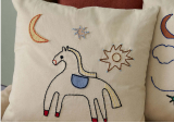 Coussin Naive Horse en coton - FERM LIVING