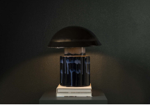 Lampe de table John en céramique bleu - SERAX