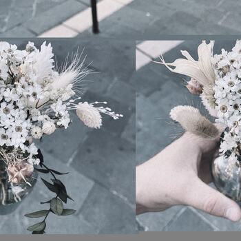 Aujourd’hui rencontre avec les bouquets @selah.atelier ! 
Une merveille, un mélange de fleurs séchées et de fleurs stabilisées pour une impression « fleur fraîche » incroyable ! 
Et tout ça 100% local ! 

Il vous faut un bouquet @selah.atelier 

Venez vite les découvrir dans vos @gooddesignstore

————————————————
Nice 
nice@good-designstore.com
0973199469
——————————————————
Marseille ⠀
marseille@good-designstore.com⠀
‭01 82 83 11 64
——————————————————
✌️ #cotedazurcard #lifestyle #gf_daily ‪#tourismepaca
#jaimelafrance #loves_france_ 
#bns_france #dontsnapshoot #ilovenice #guideinstanice #decoration #gooddesignstore #nicelifestylemag #niceshopping06 #marseilleshoppingcenter #commercedepriximite #protegetoncommerce #nice #marseille  #photooftheday #déco